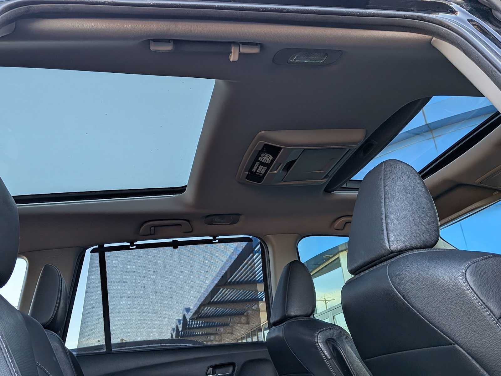 Thumbnail: 2018 Honda Pilot - 19