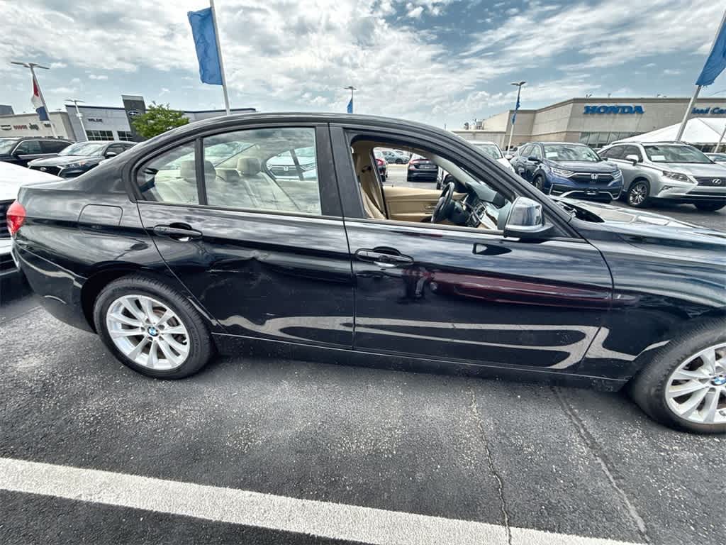 Thumbnail: 2016 BMW 3 Series - 7