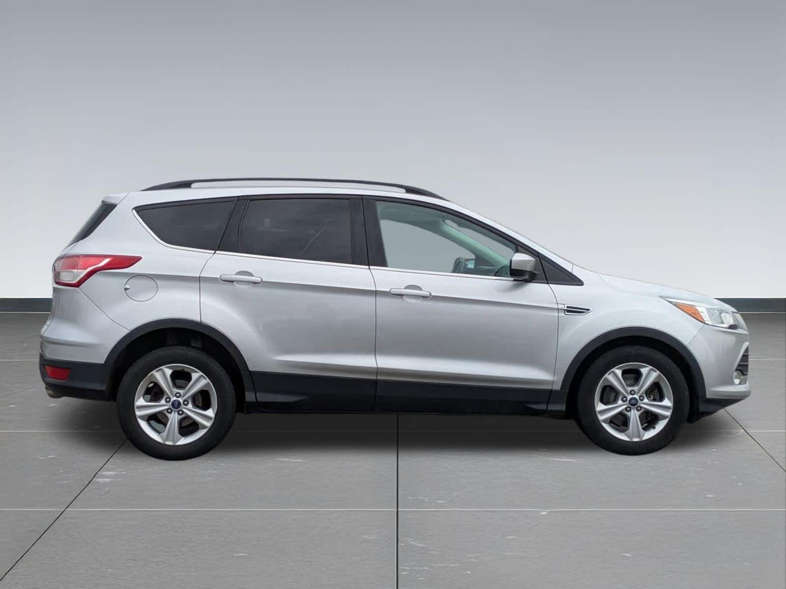 Thumbnail: 2015 Ford Escape - 7