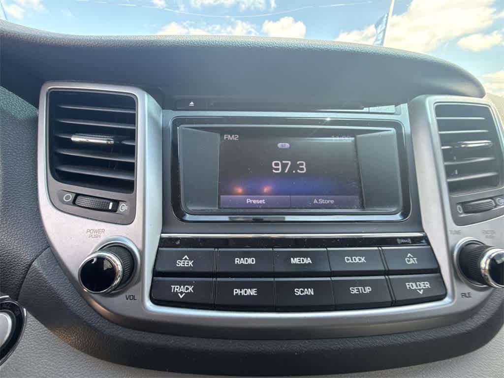 Thumbnail: 2016 Hyundai Tucson - 29