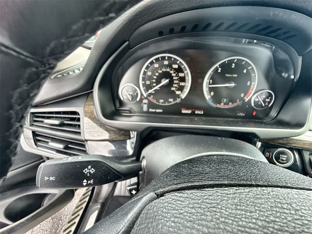 Thumbnail: 2015 BMW X5 - 26
