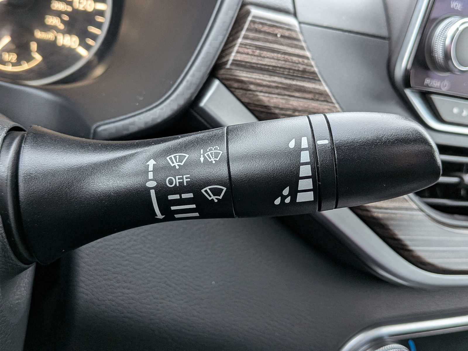 Thumbnail: 2019 Nissan Altima - 26