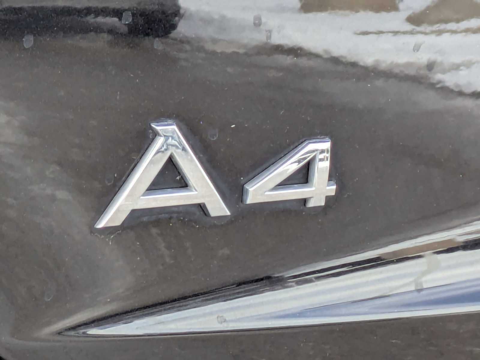 Thumbnail: 2013 Audi A4 - 12