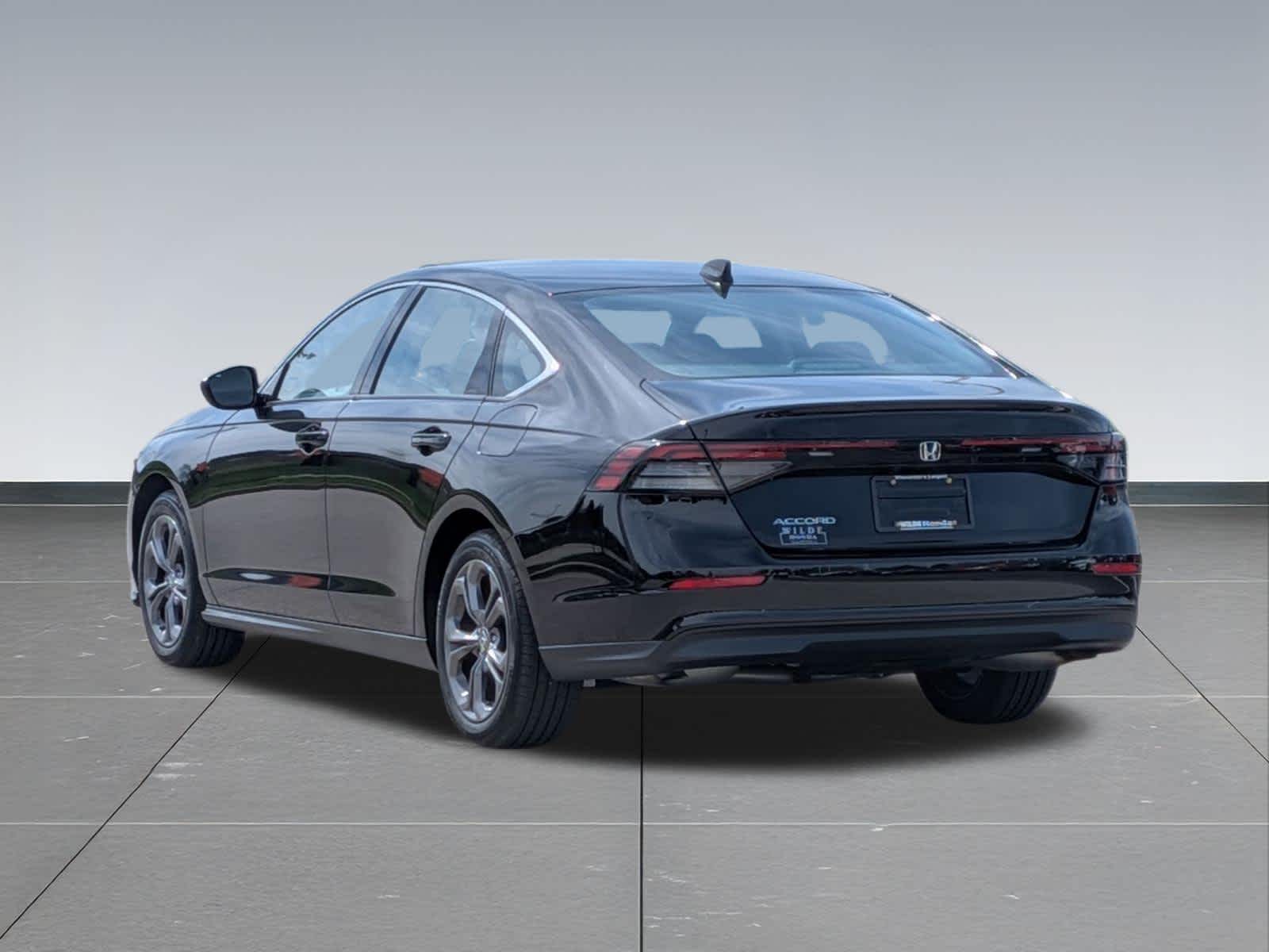 Thumbnail: 2023 Honda Accord - 3