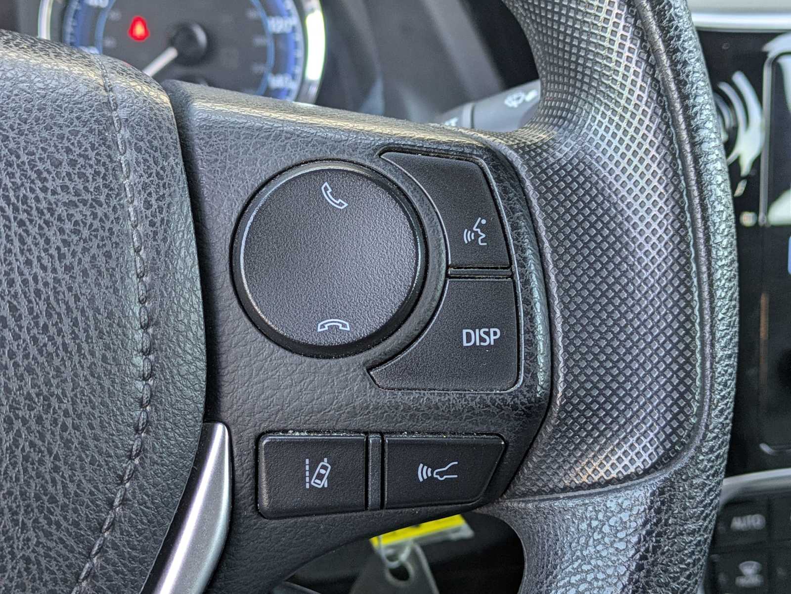 Thumbnail: 2018 Toyota Corolla - 22