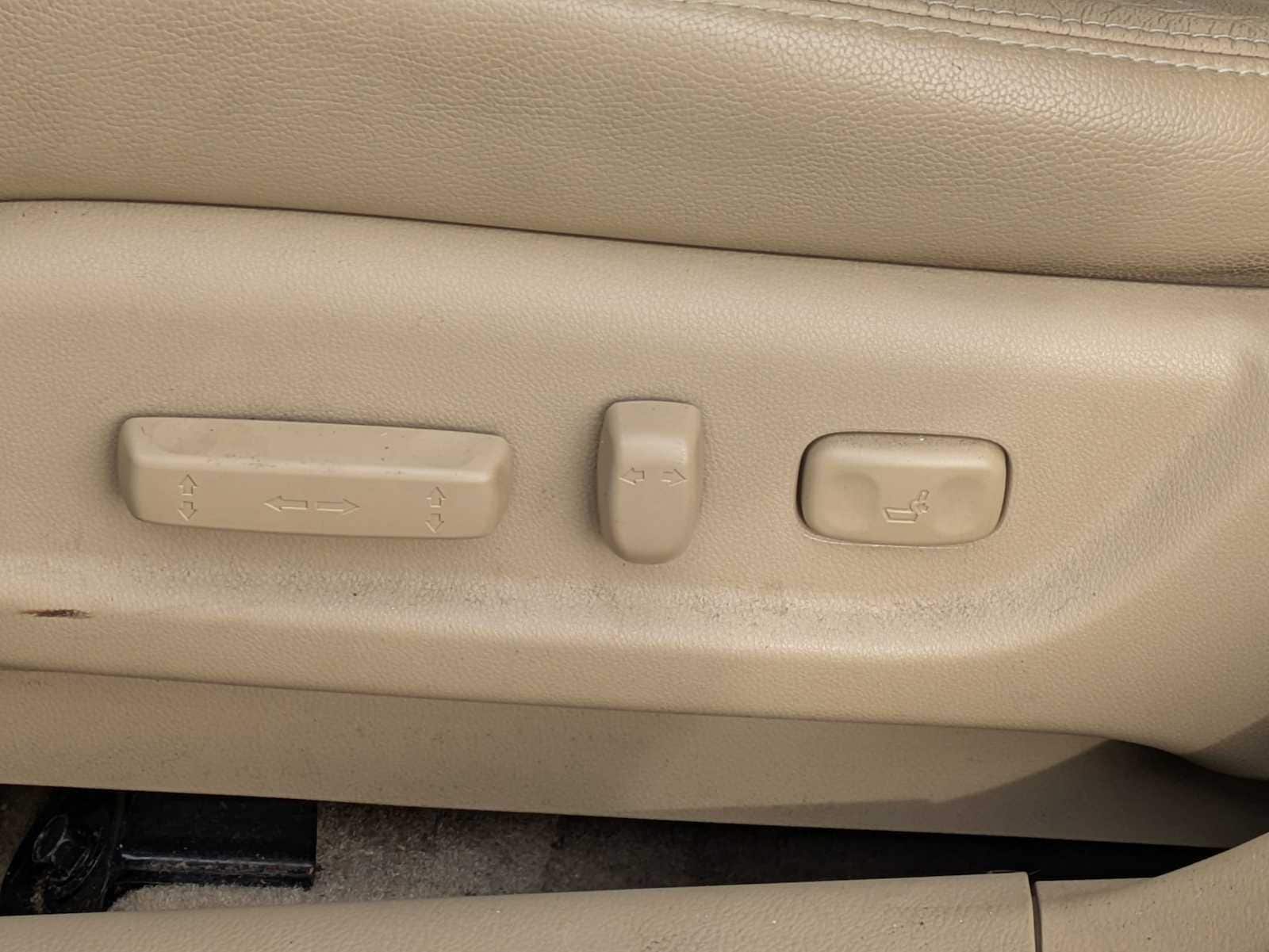 Thumbnail: 2012 Honda Accord - 16