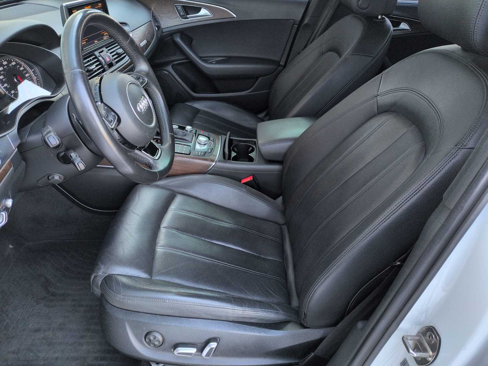 Thumbnail: 2016 Audi A6 - 16