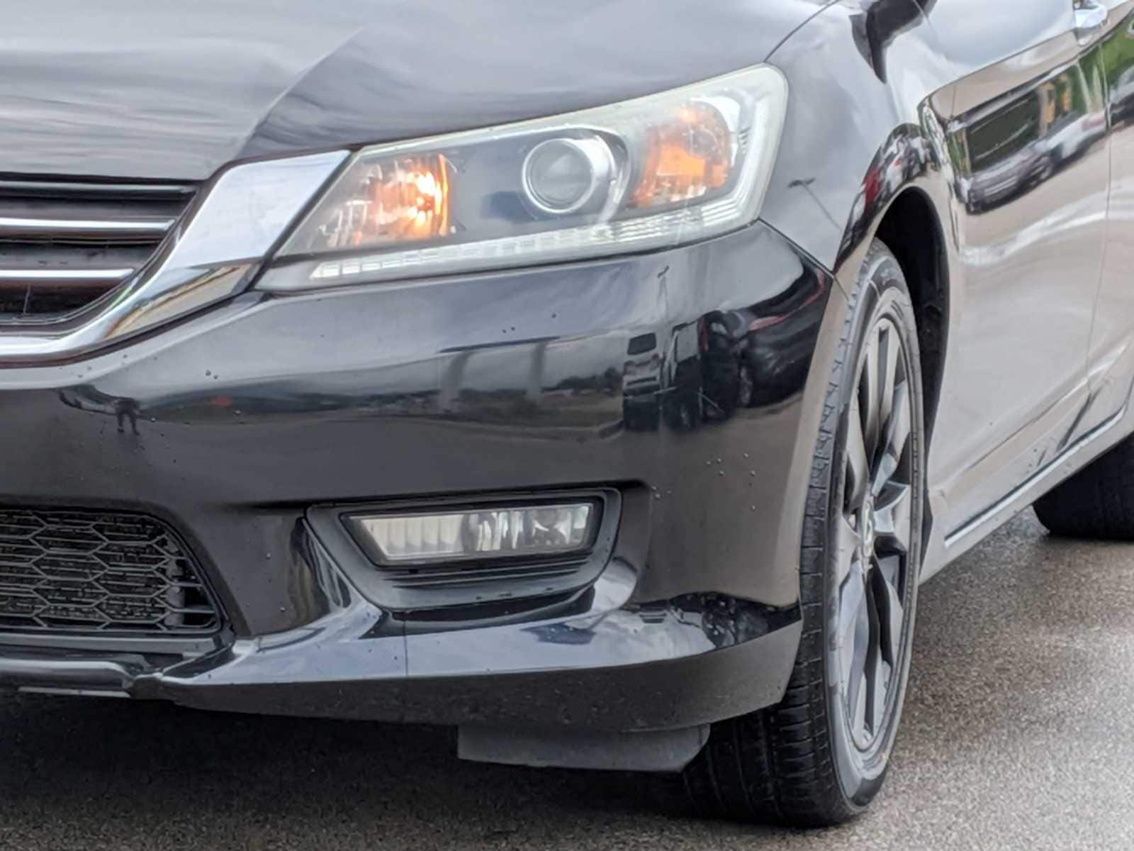Thumbnail: 2015 Honda Accord - 10