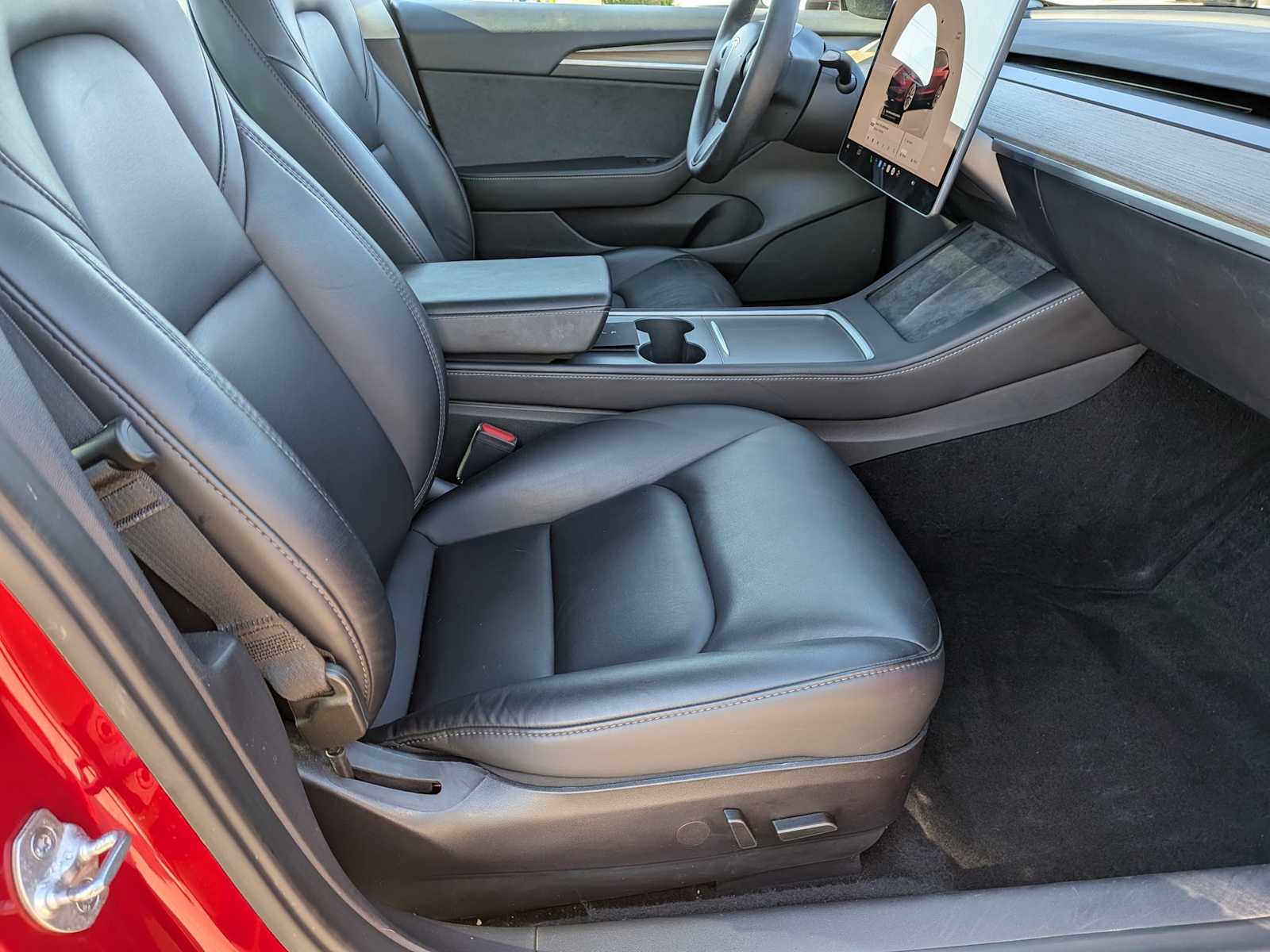 Thumbnail: 2022 Tesla Model 3 - 20