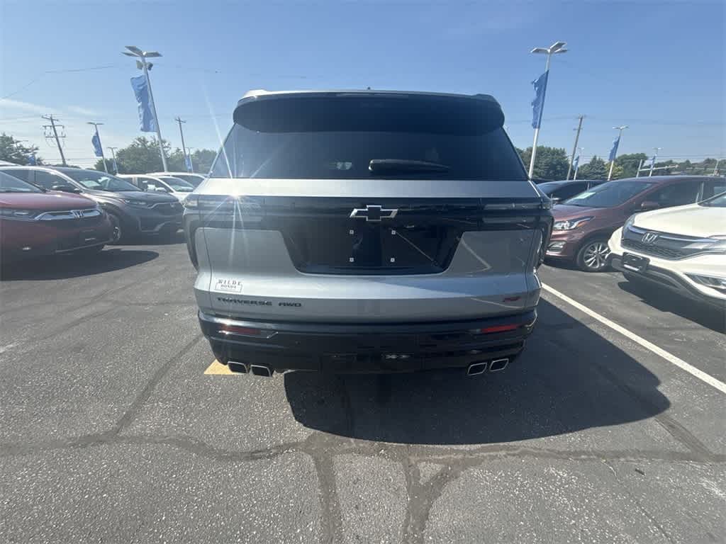 Thumbnail: 2024 Chevrolet Traverse - 11