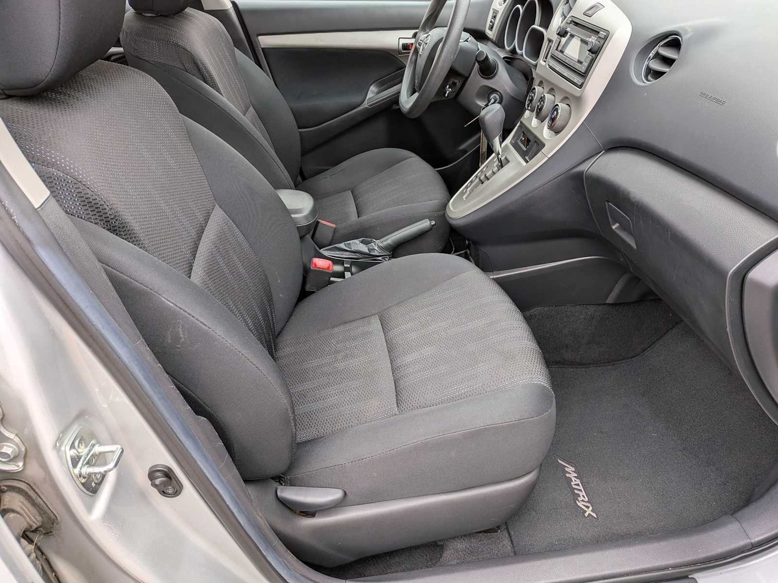 Thumbnail: 2013 Toyota Matrix - 18