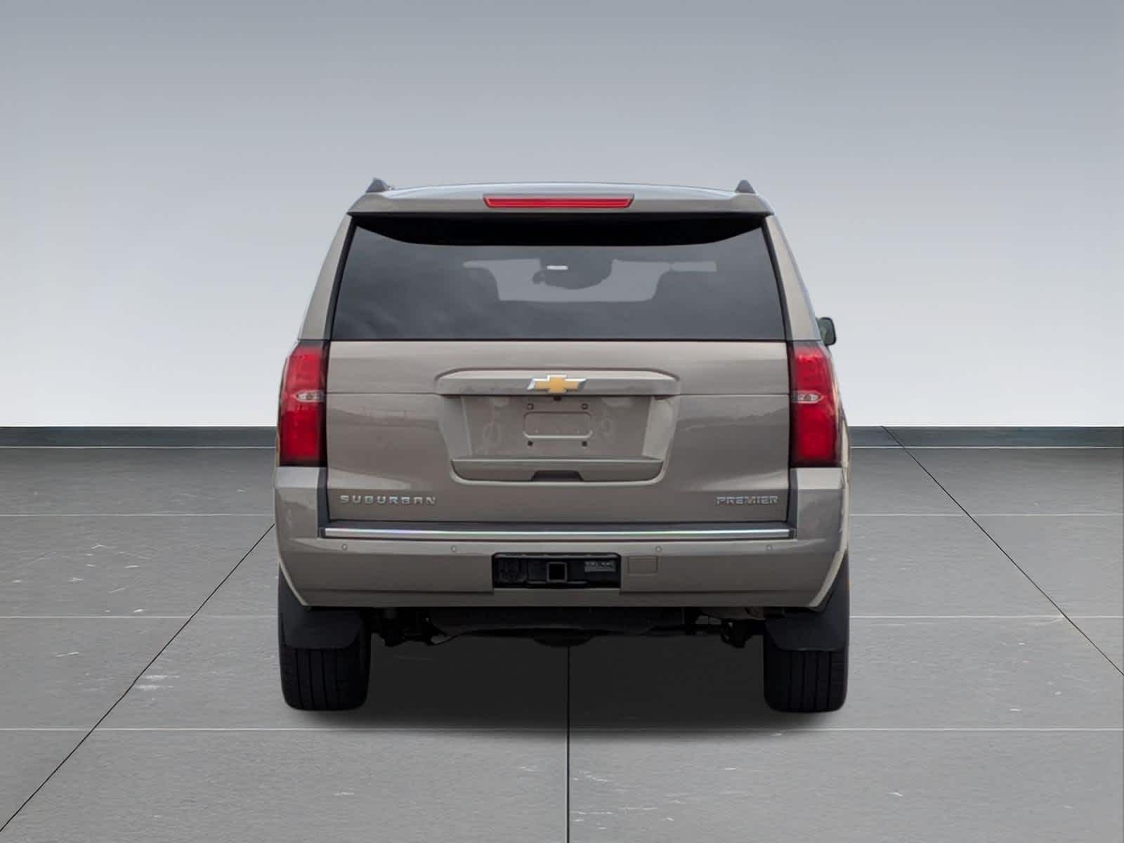 Thumbnail: 2019 Chevrolet Suburban - 4