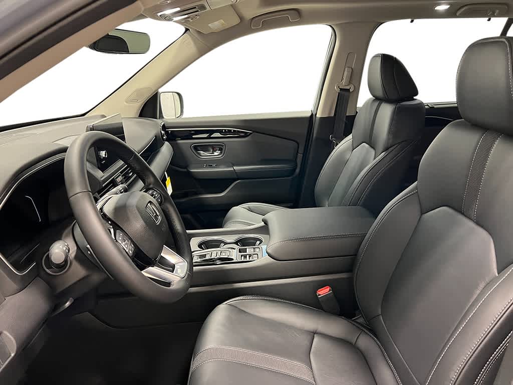 Thumbnail: 2025 Honda Pilot - 15
