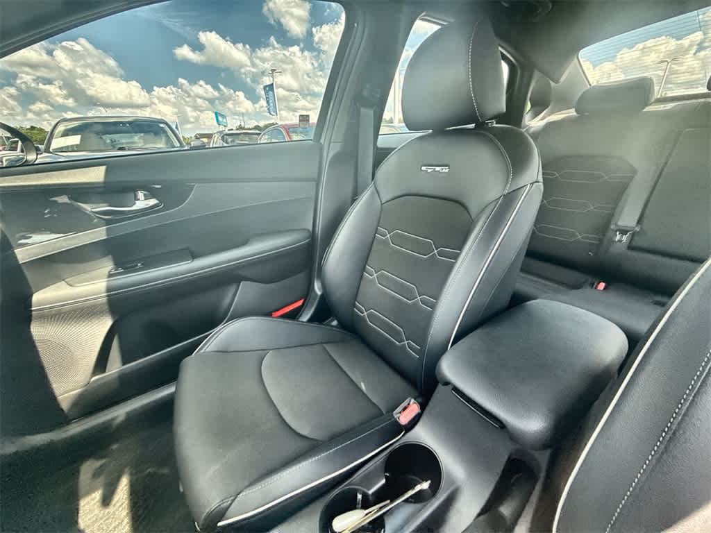 Thumbnail: 2023 Kia Forte - 20