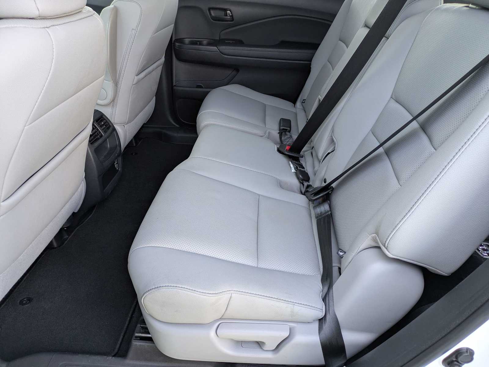 Thumbnail: 2023 Honda Passport - 19