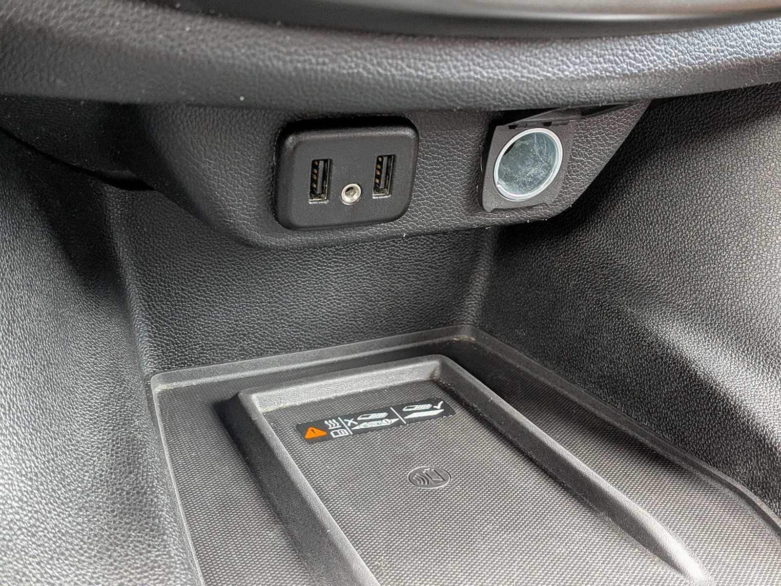 Thumbnail: 2019 Chevrolet Traverse - 32