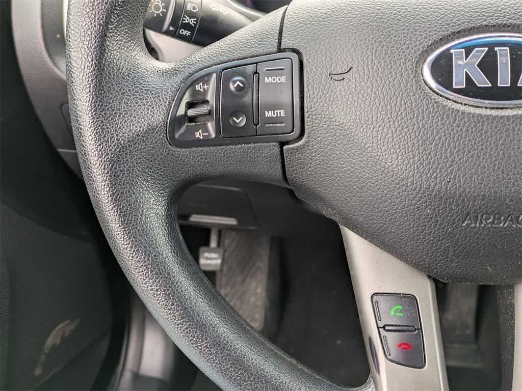 Thumbnail: 2015 Kia Sportage - 22