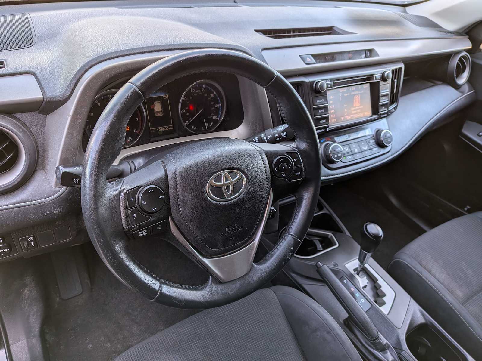 Thumbnail: 2016 Toyota RAV4 - 28