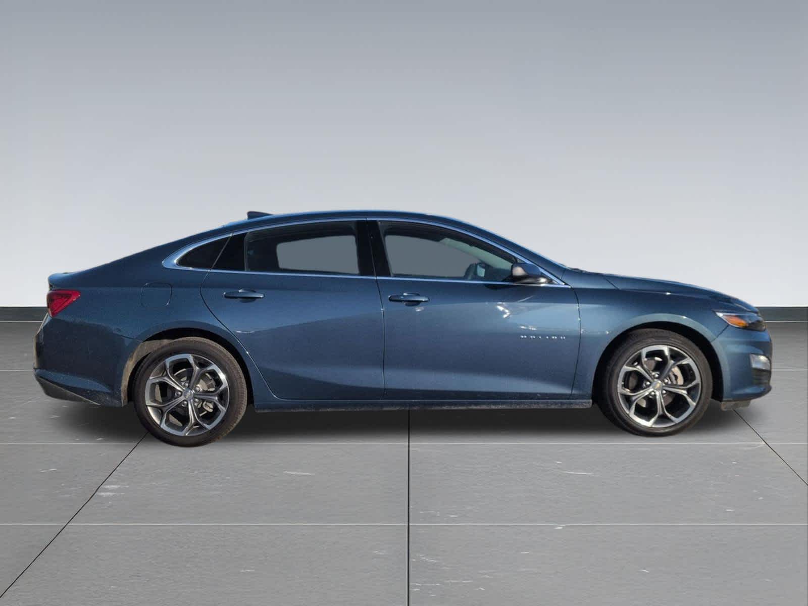 Thumbnail: 2024 Chevrolet Malibu - 7