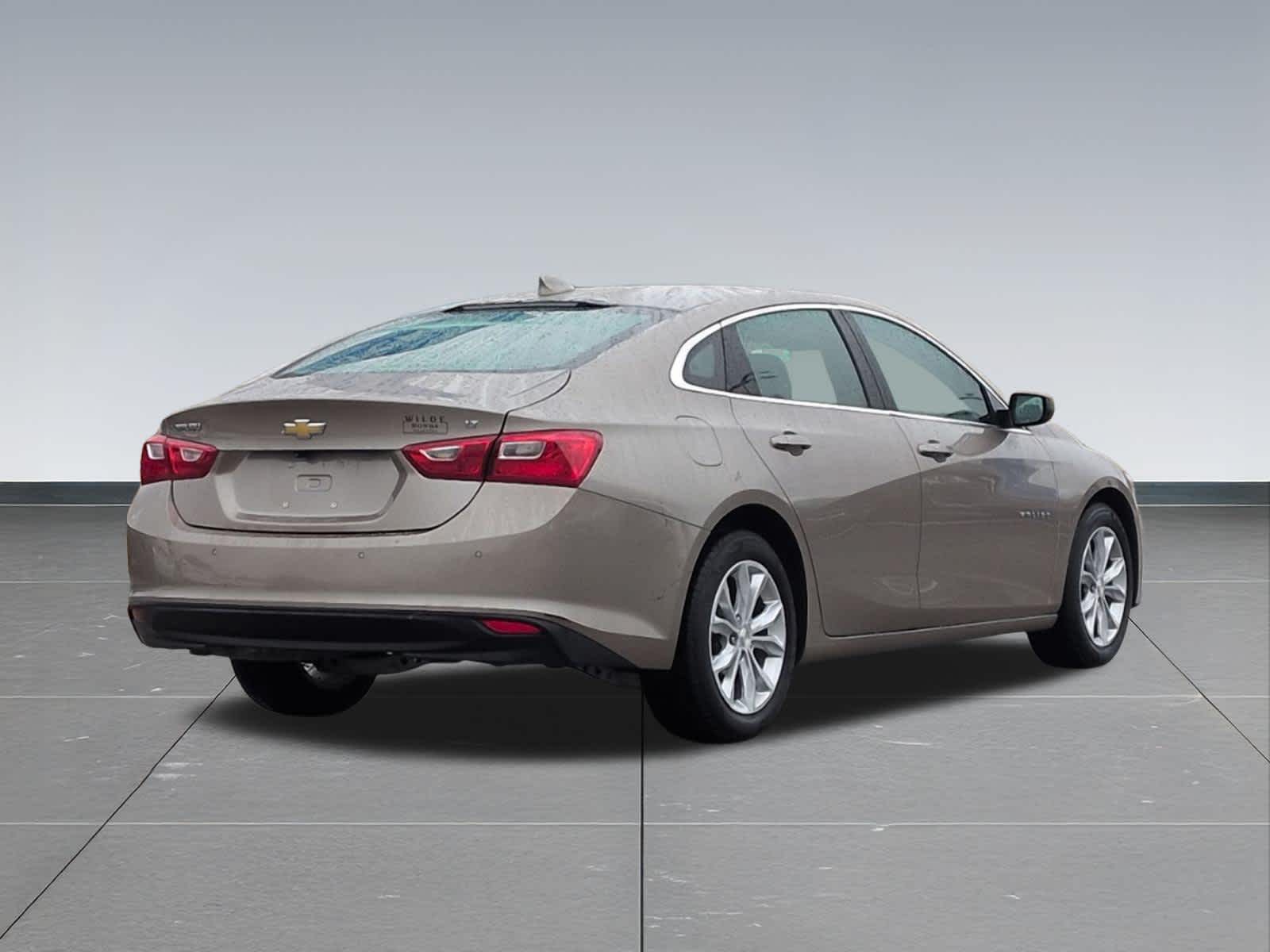 Thumbnail: 2023 Chevrolet Malibu - 6