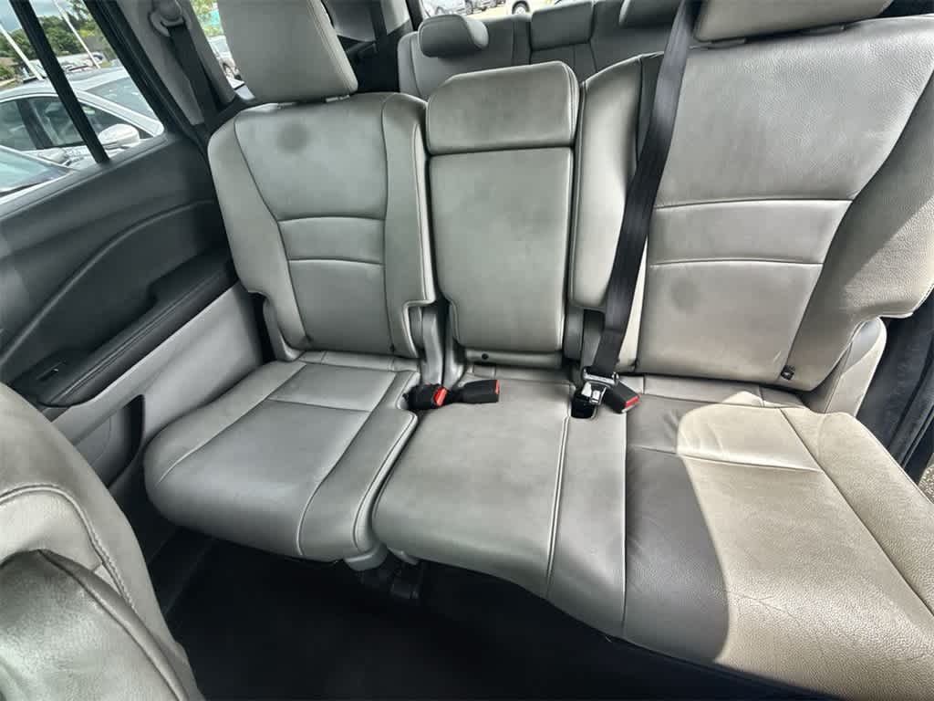 Thumbnail: 2016 Honda Pilot - 19