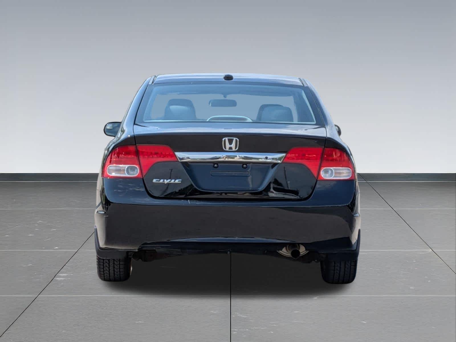 Thumbnail: 2010 Honda Civic - 4