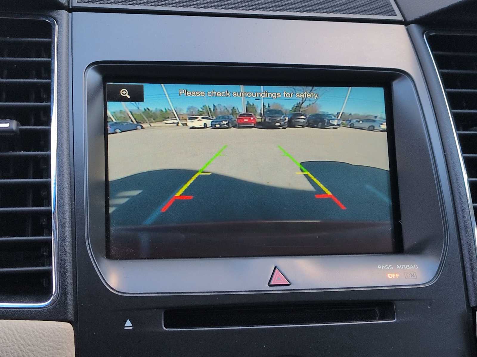 Thumbnail: 2014 Ford Taurus - 28