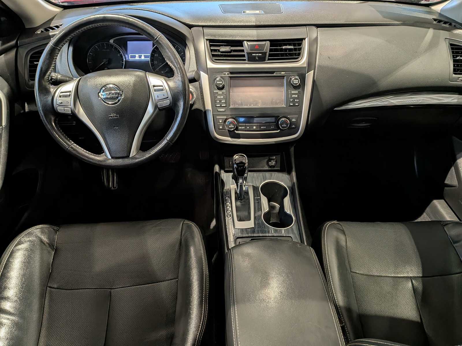 Thumbnail: 2016 Nissan Altima - 14