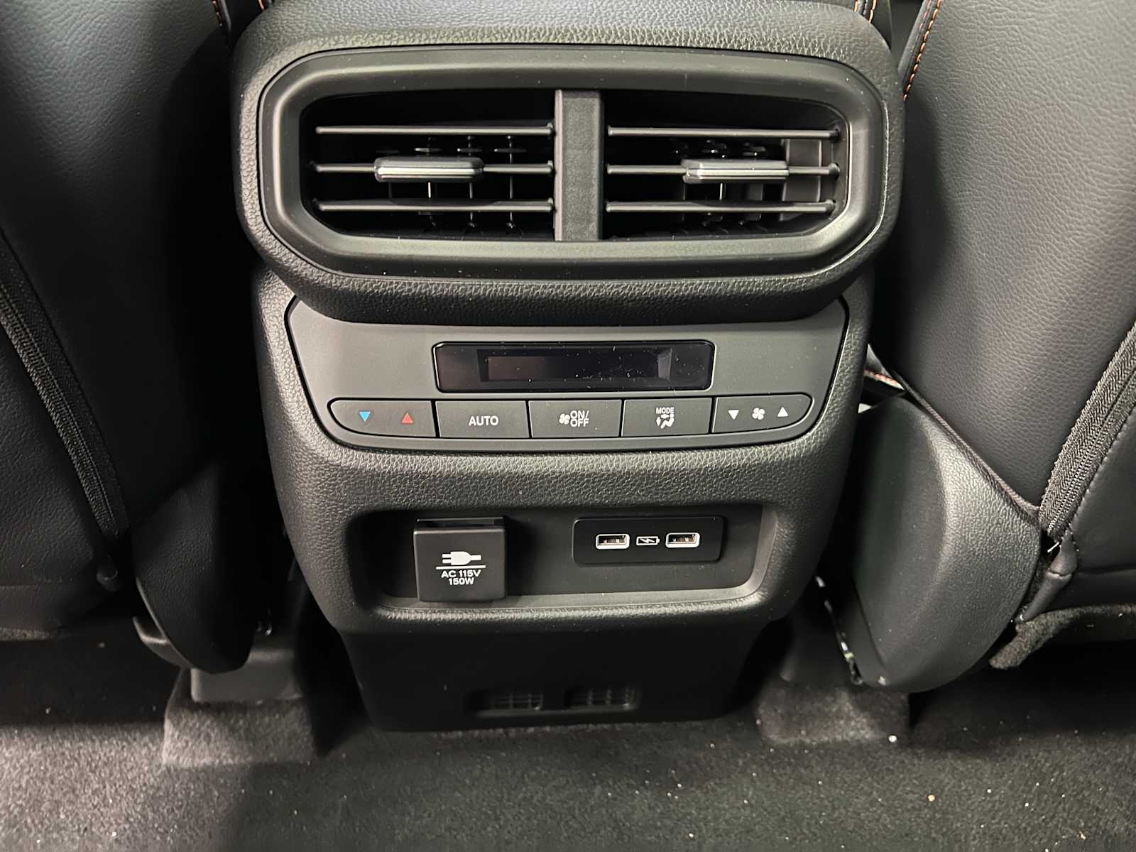 2025 Honda Pilot TrailSport 29