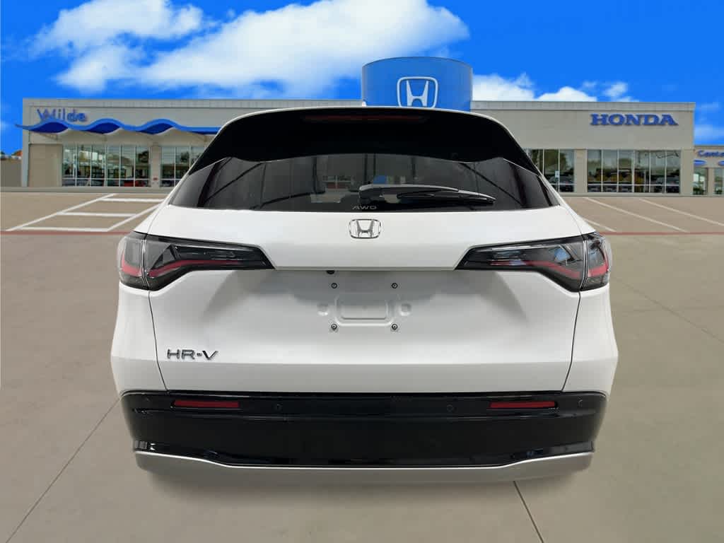 Thumbnail: 2027 Honda HR-V - 4
