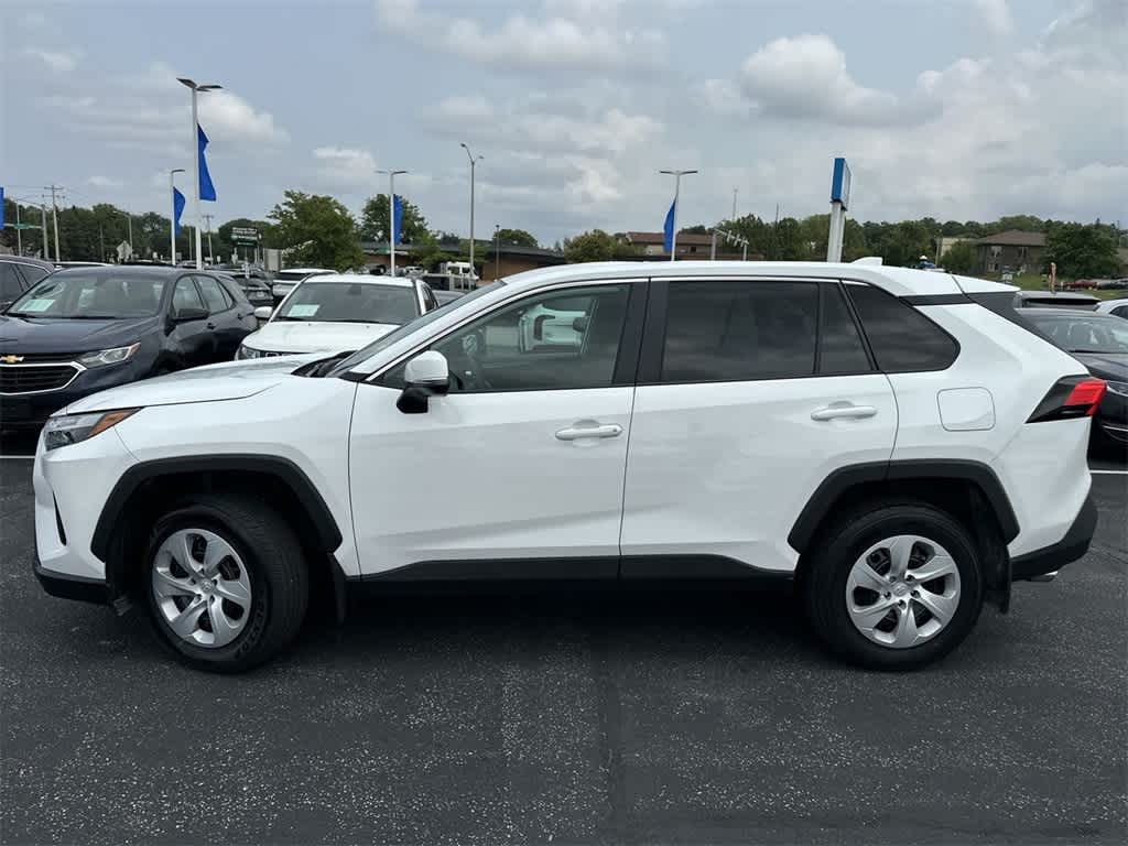 Used 2024 Toyota RAV4 LE with VIN 2T3G1RFV6RW437772 for sale in Waukesha, WI