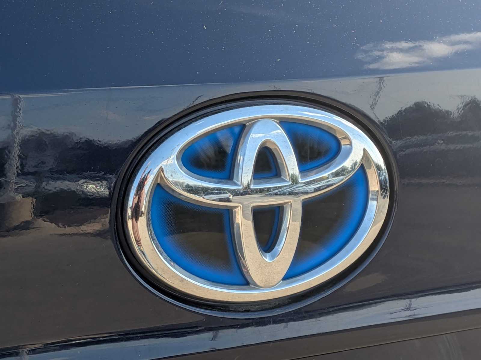 Thumbnail: 2023 Toyota Highlander - 12