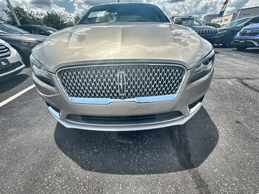 Thumbnail: 2017 Lincoln MKZ - 9