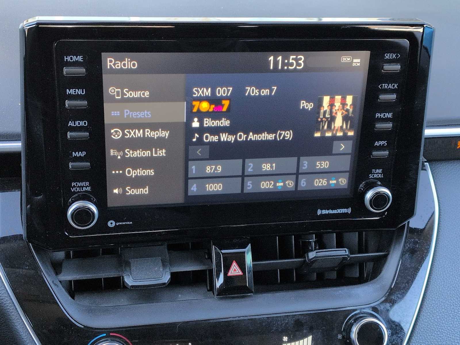 Thumbnail: 2022 Toyota Corolla - 25