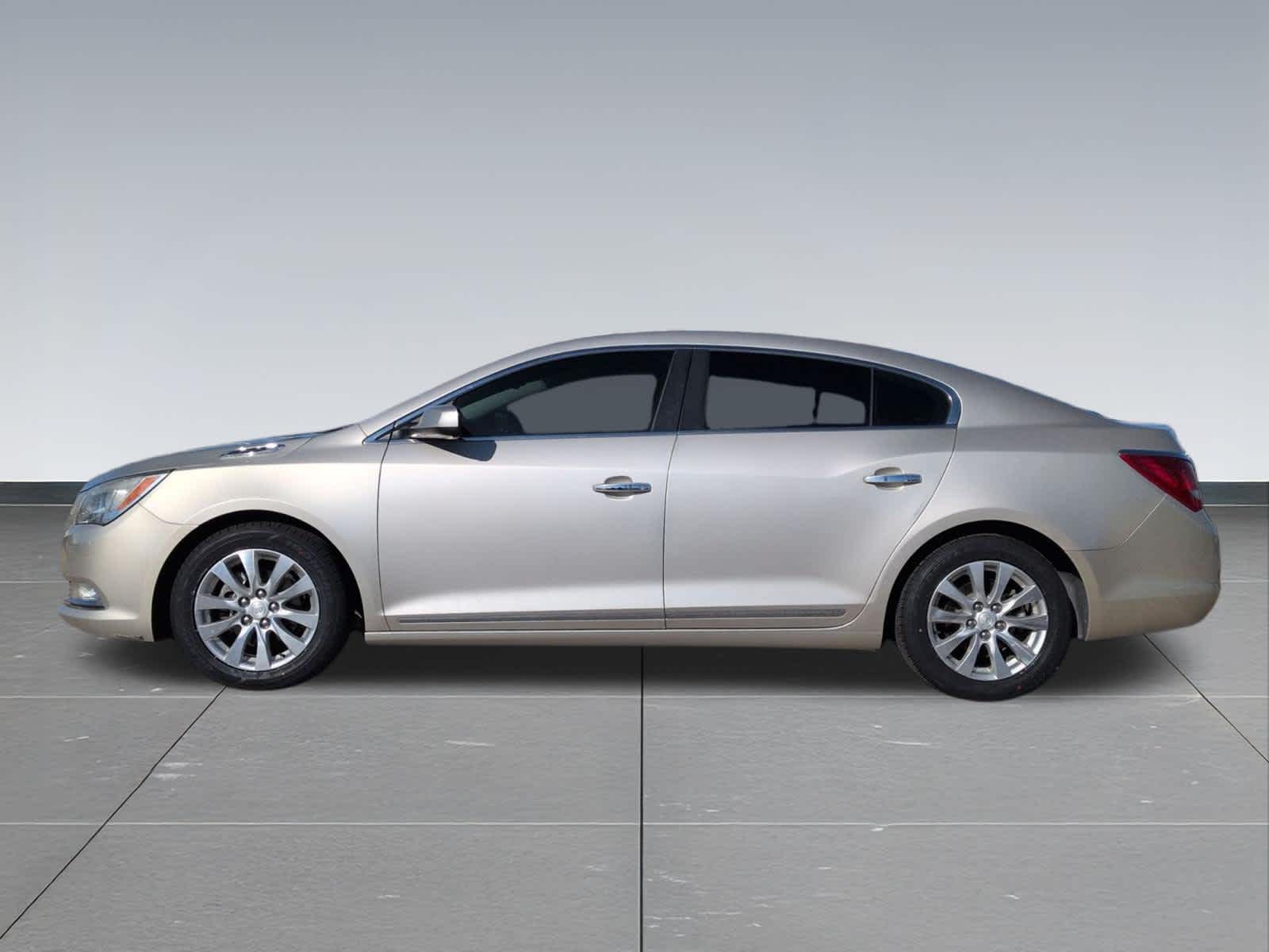 Thumbnail: 2015 Buick LaCrosse - 3