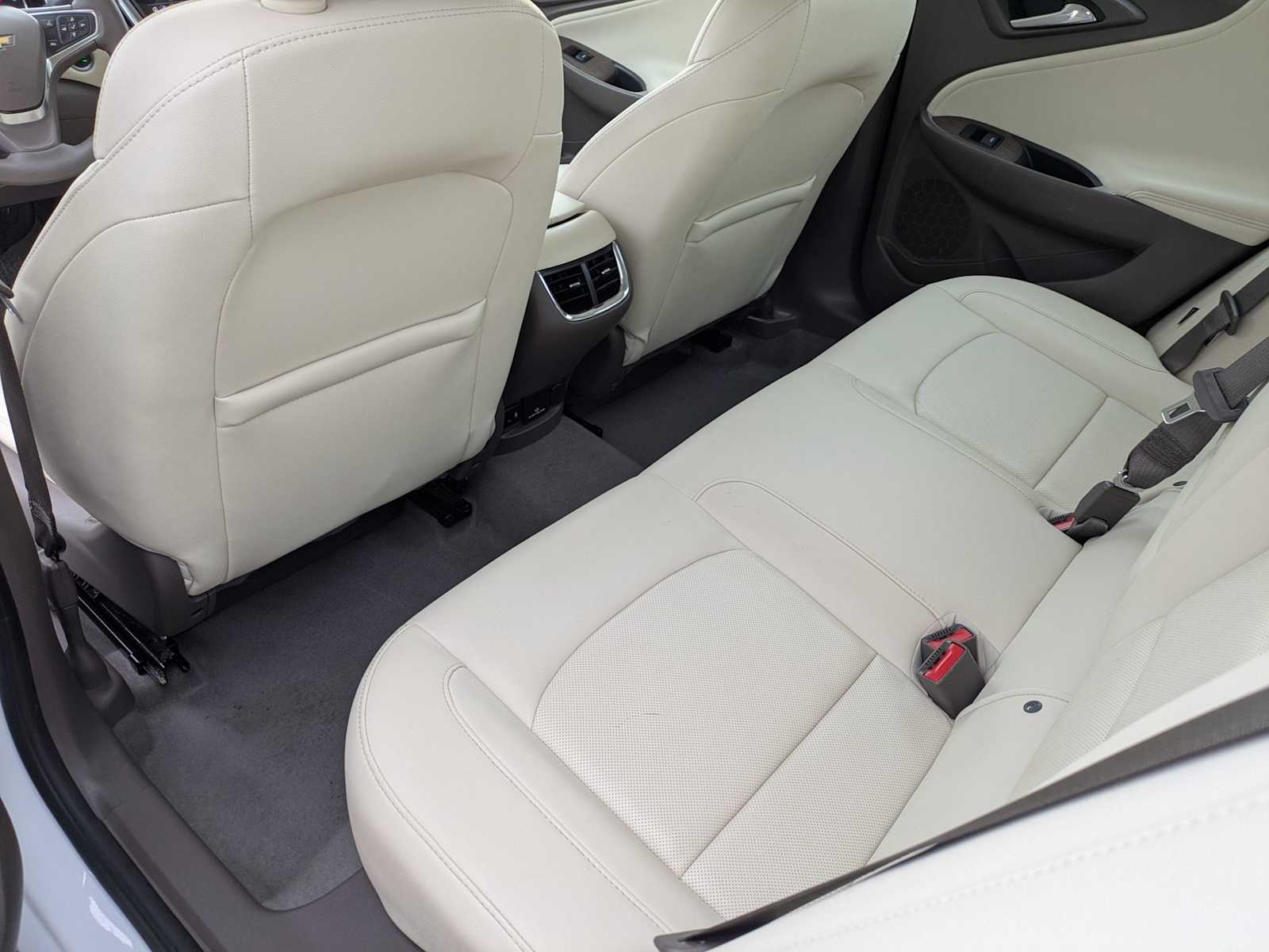 Thumbnail: 2024 Chevrolet Malibu - 17