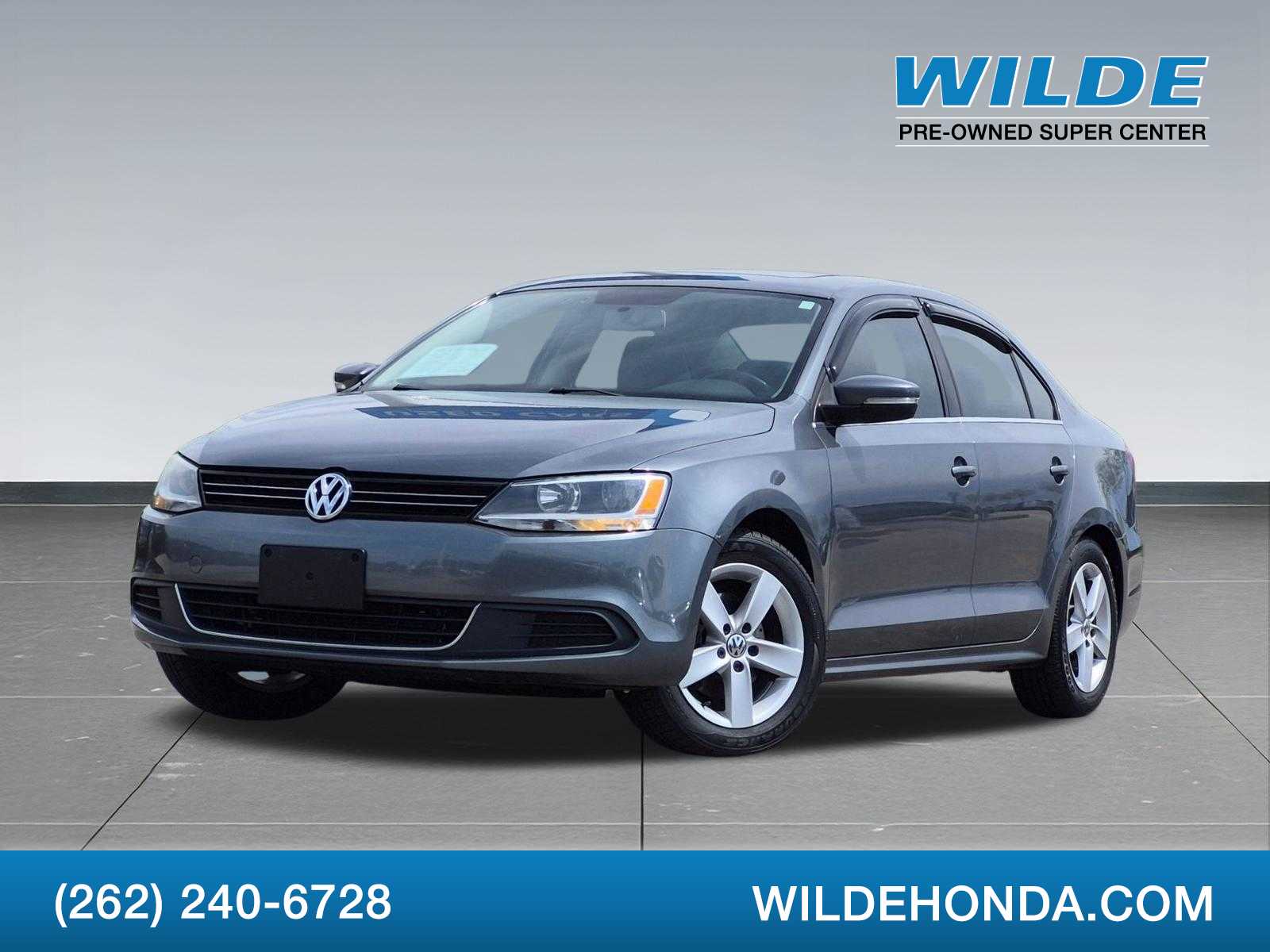 2014 Volkswagen Jetta 2.0T -
                  Waukesha, WI