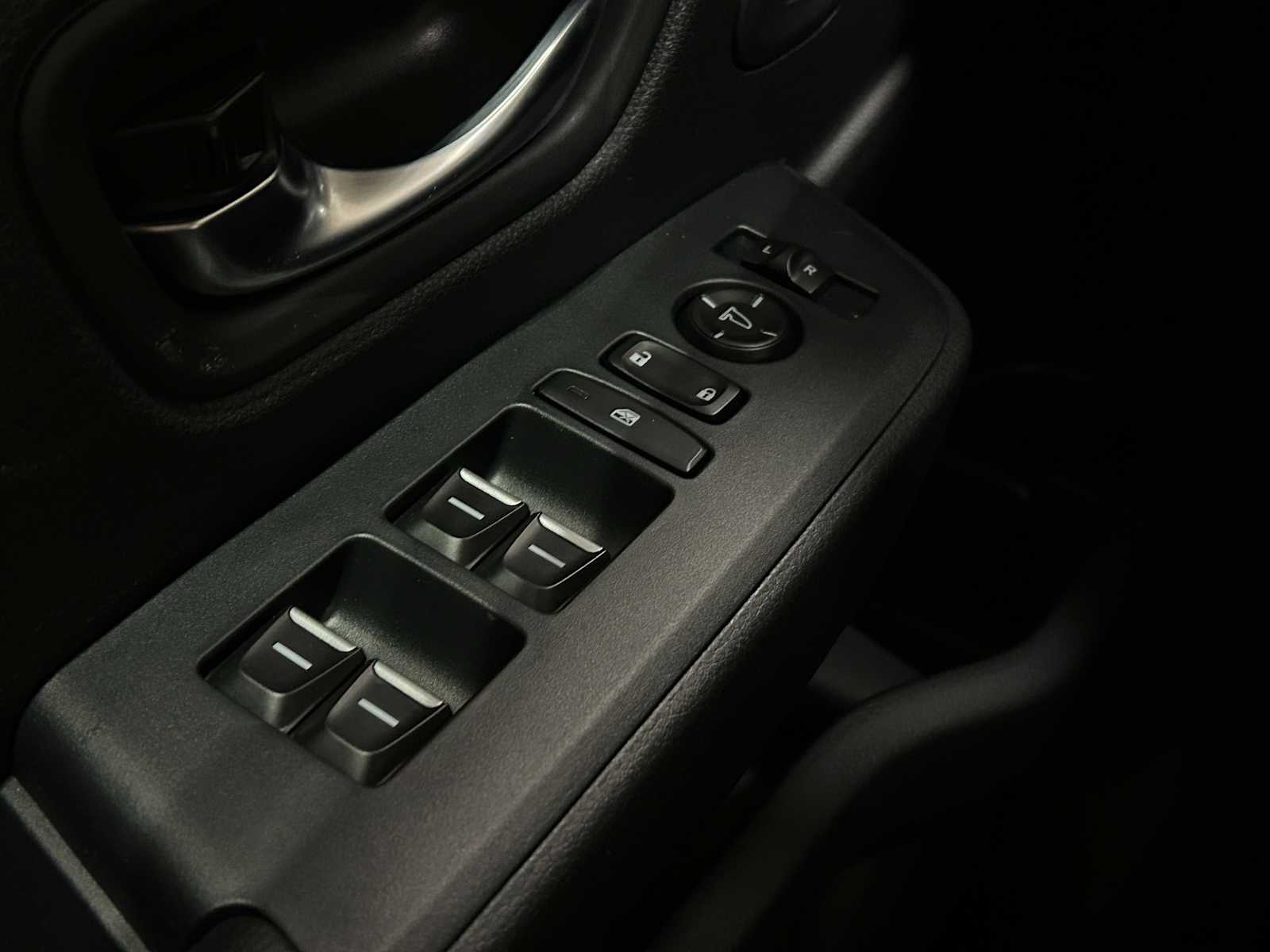 Thumbnail: 2026 Honda Passport - 12