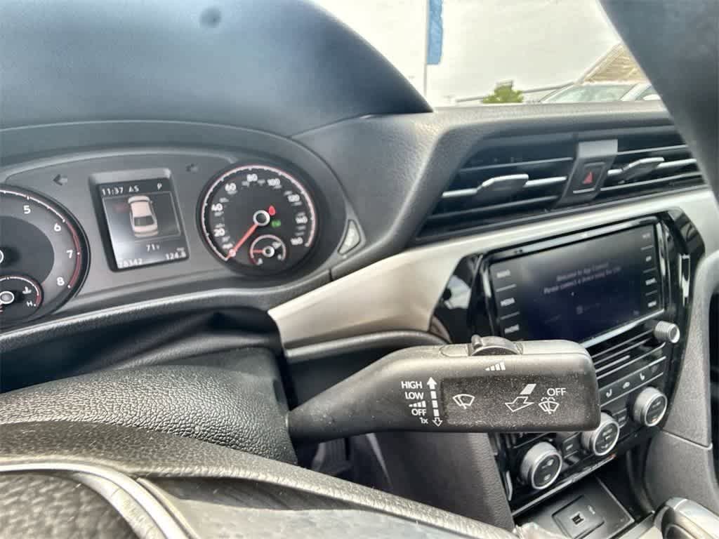 Thumbnail: 2022 Volkswagen Passat - 24