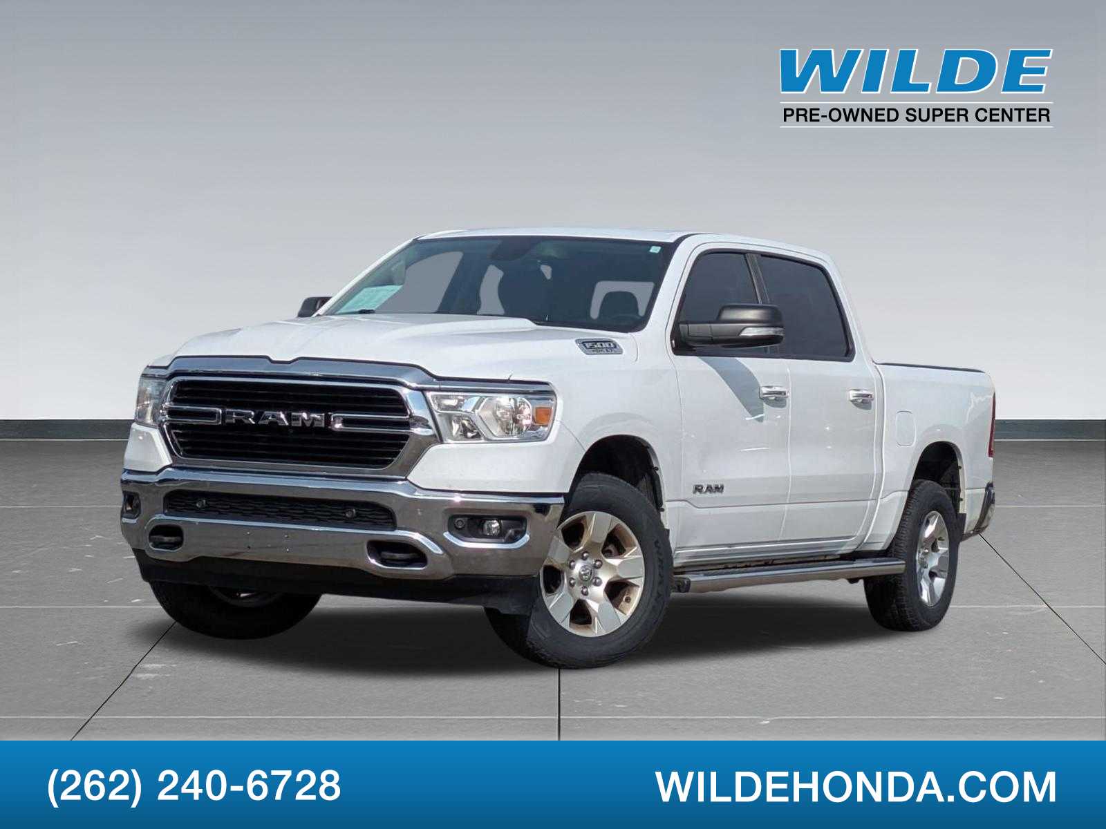 2020 RAM 1500 Big Horn/Lone Star 4x4 Crew Cab 5'7's photo