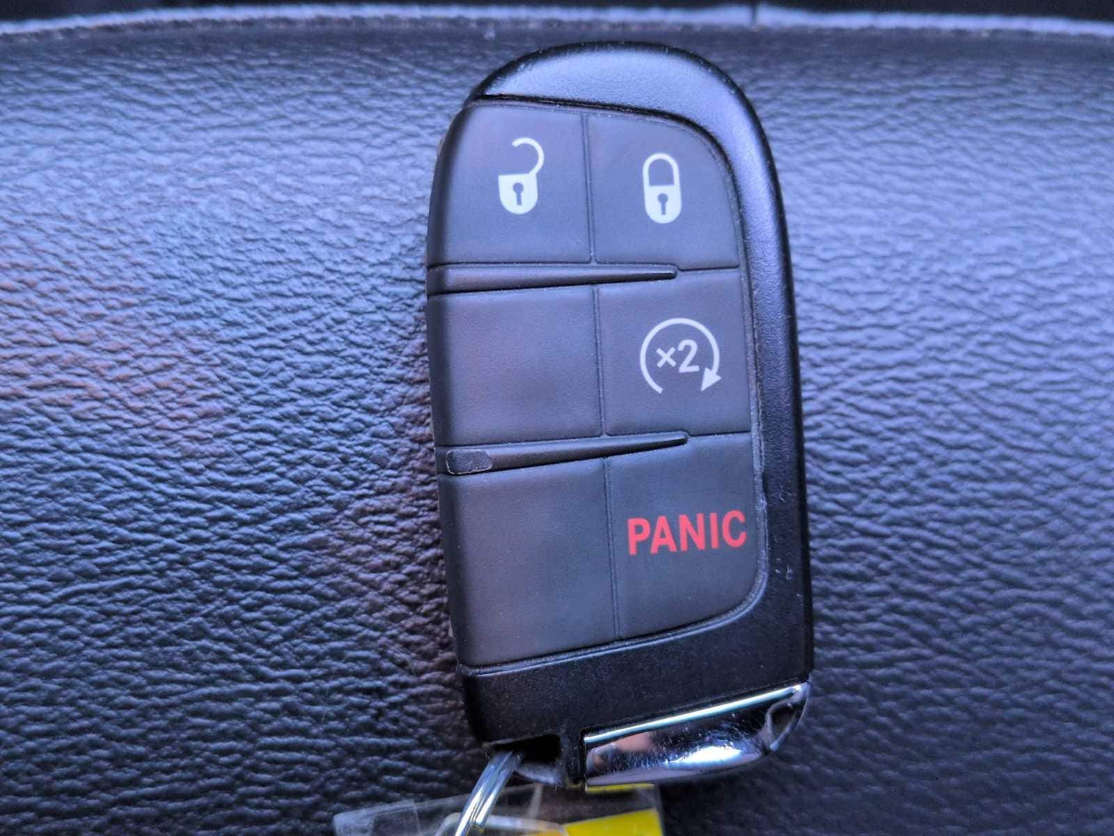 Thumbnail: 2025 Jeep Compass - 32