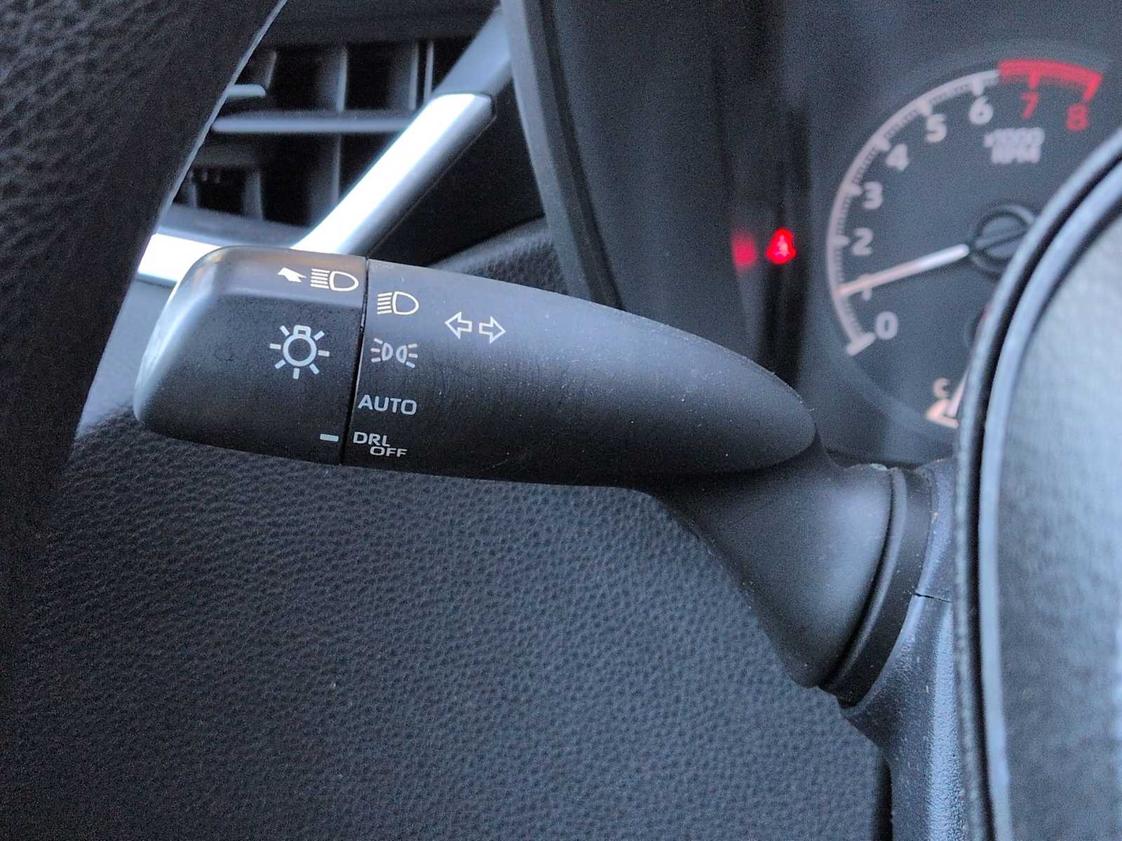 Thumbnail: 2022 Toyota Corolla - 24