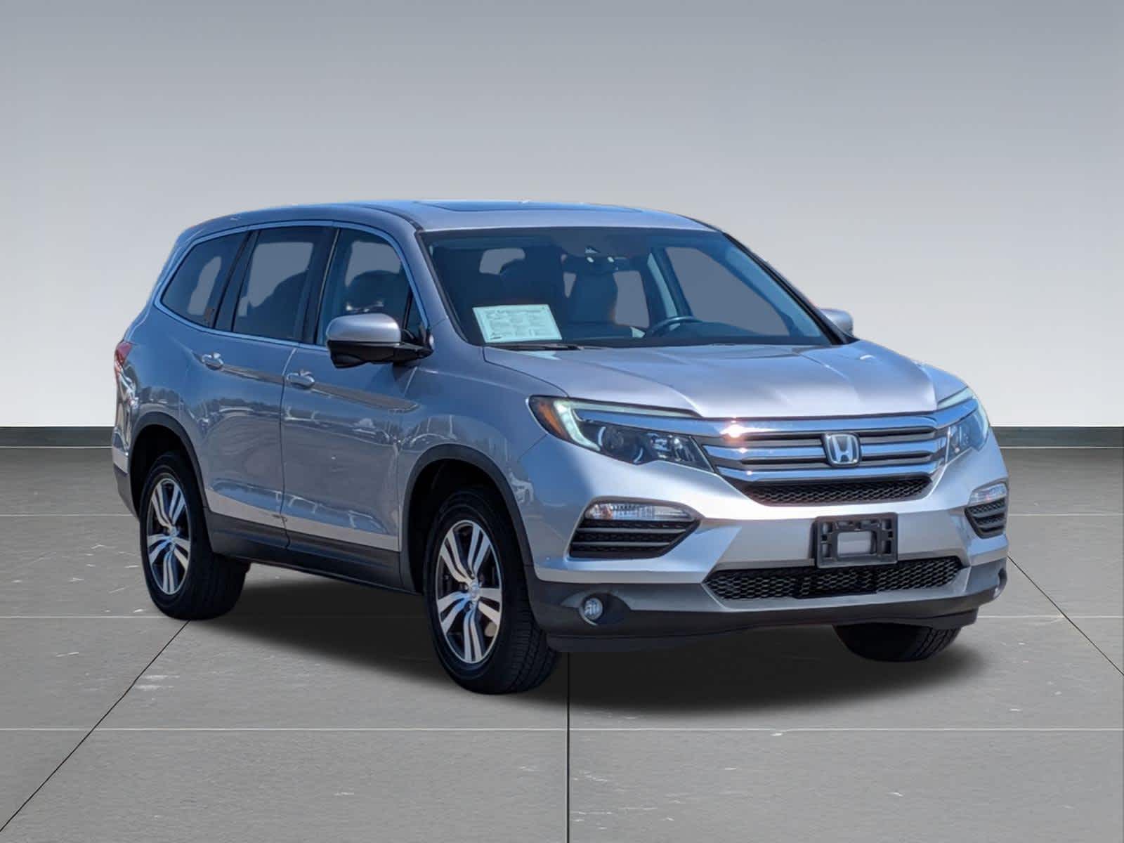 Thumbnail: 2018 Honda Pilot - 7
