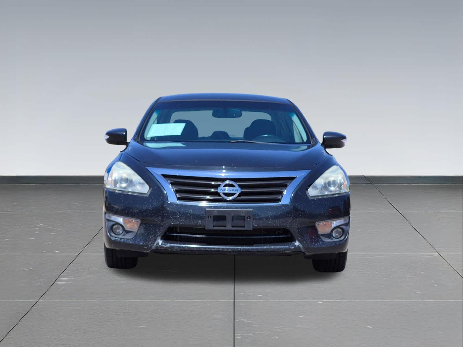 Thumbnail: 2013 Nissan Altima - 9