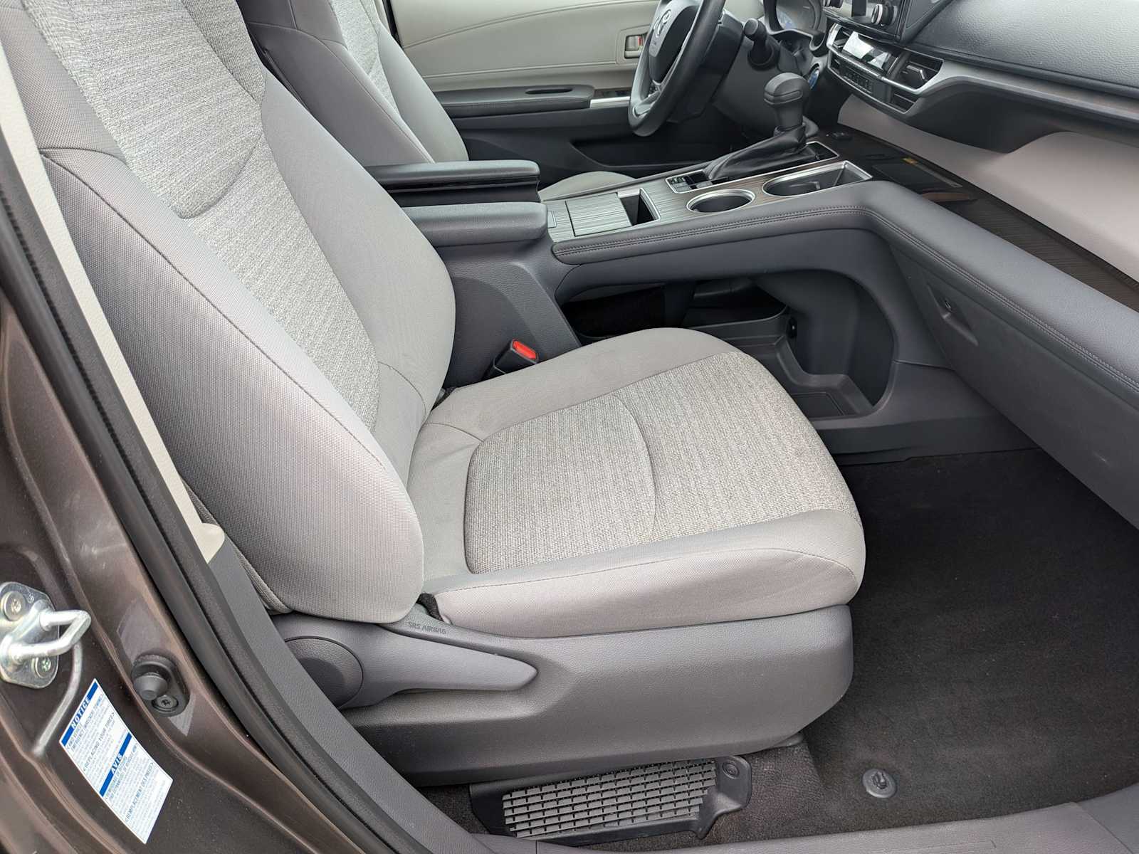 Thumbnail: 2021 Toyota Sienna - 19