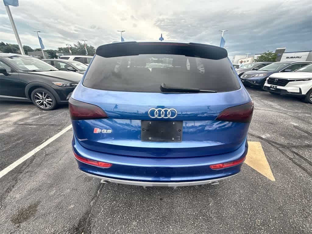 Thumbnail: 2015 Audi SQ5 - 11