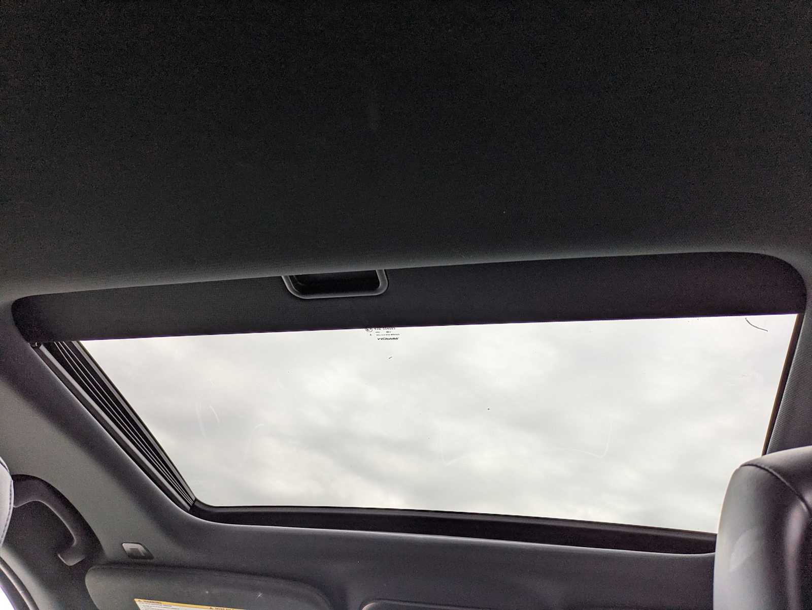 Thumbnail: 2021 Jeep Grand Cherokee - 21