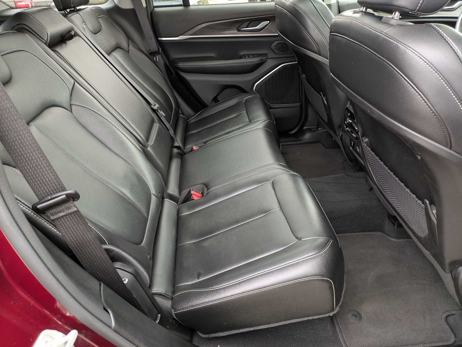 Thumbnail: 2024 Jeep Grand Cherokee - 20