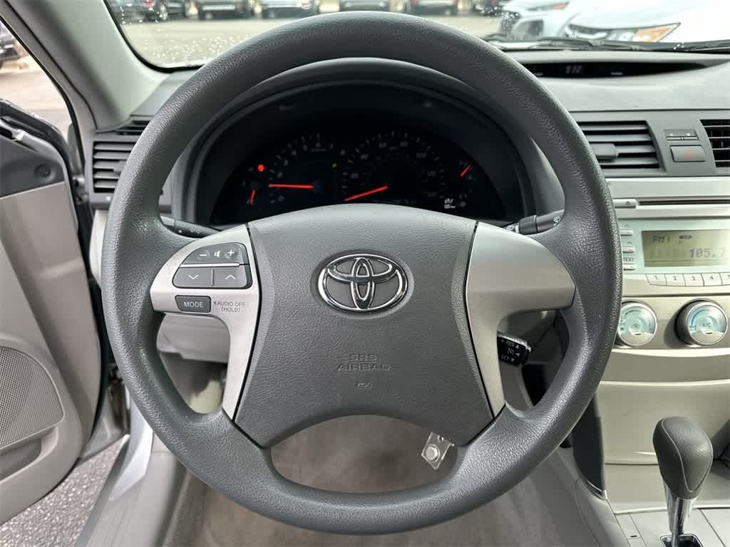 2008 Toyota Camry LE 20