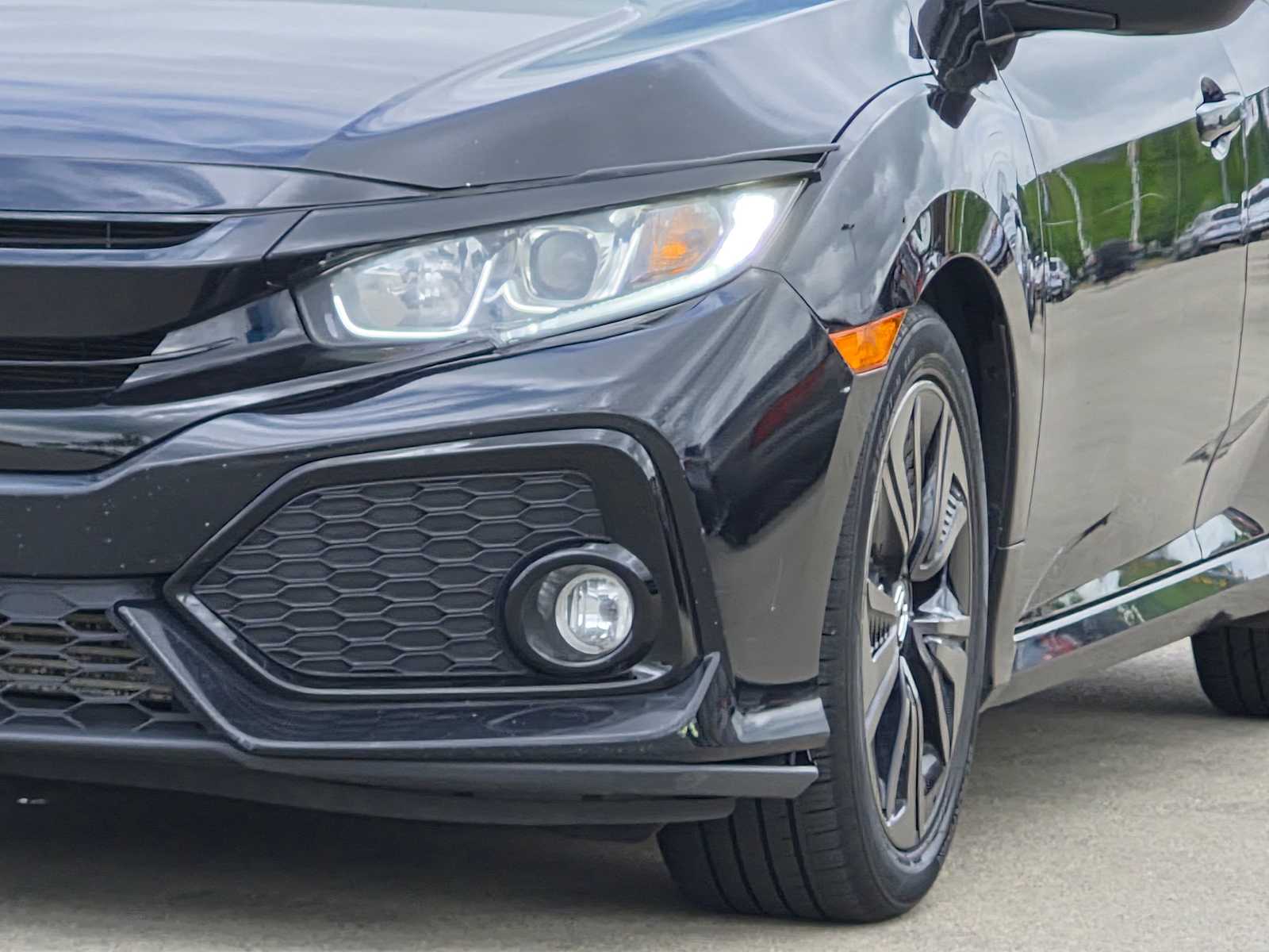Thumbnail: 2018 Honda Civic - 13